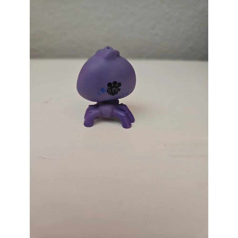Hasbro Littlest Pet Shop 1118 Purple Spider Orange Eyes Vintage LPS Toy Figure